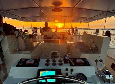 SUNSET CATAMARAN CRUISE 2